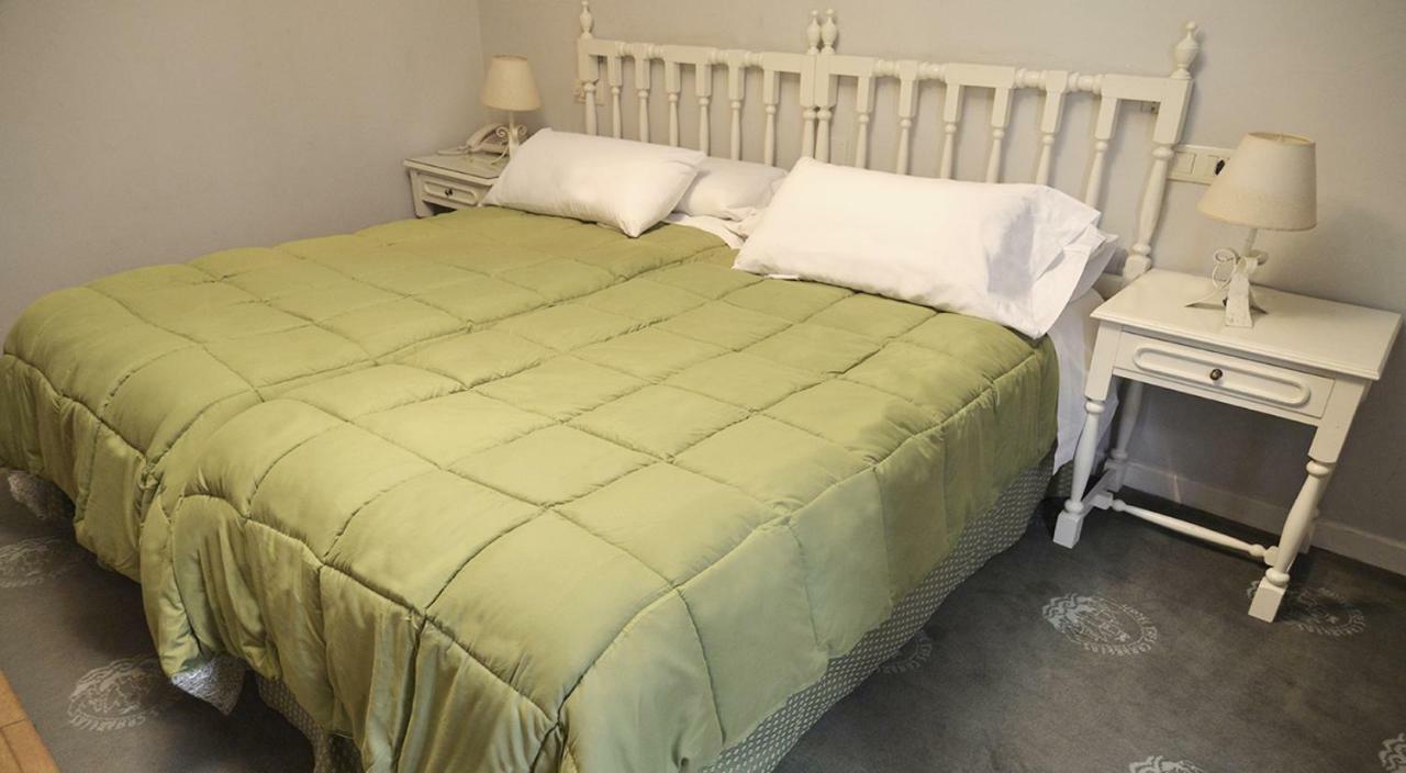 Tres Carabelas Hotel 2*