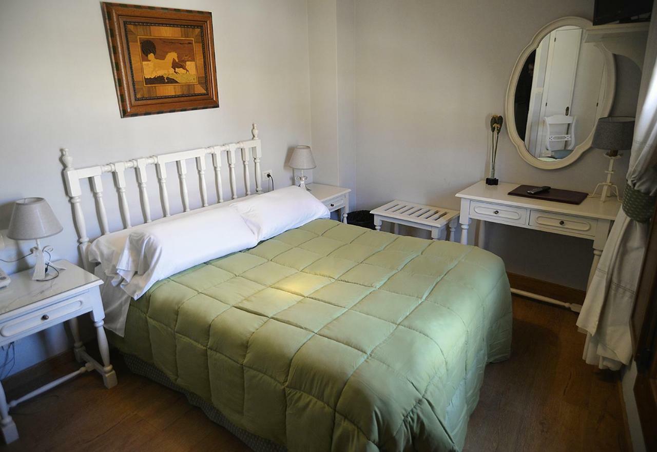 Tres Carabelas 2* Baiona